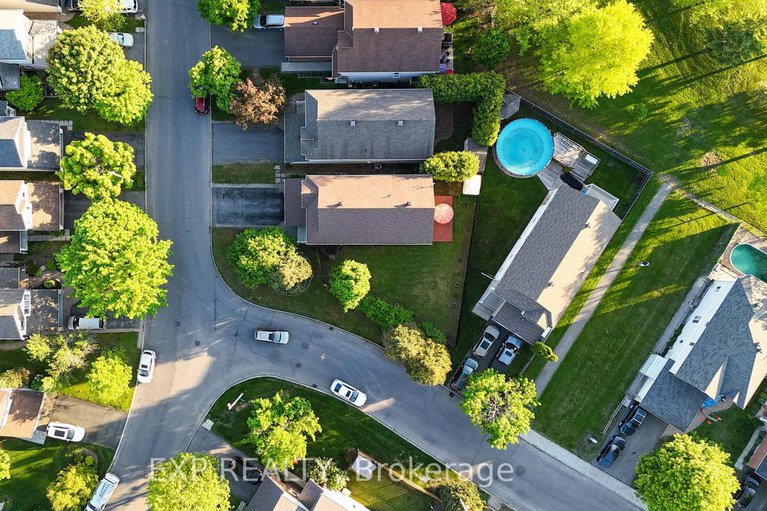 28936199/1567-rumford-drive/fallingbrookpineridge/ottawa/ontario/K4A4C1_33