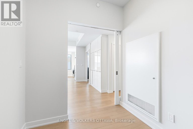 28607787/unit-308-570-de-mazenod-avenue/ottawa-east/ottawa/ontario/K1S5X2_20