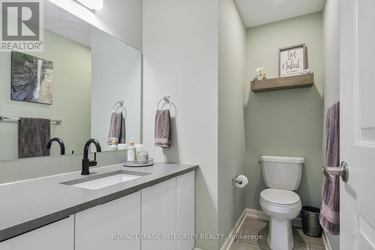 29648108/2722-draper-avenue/redwood-park/ottawa/ontario/K2H0C4_8