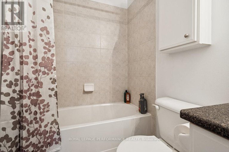 28623555/5-67-steele-park-private/cyrville/ottawa/ontario/K1J0J2_21