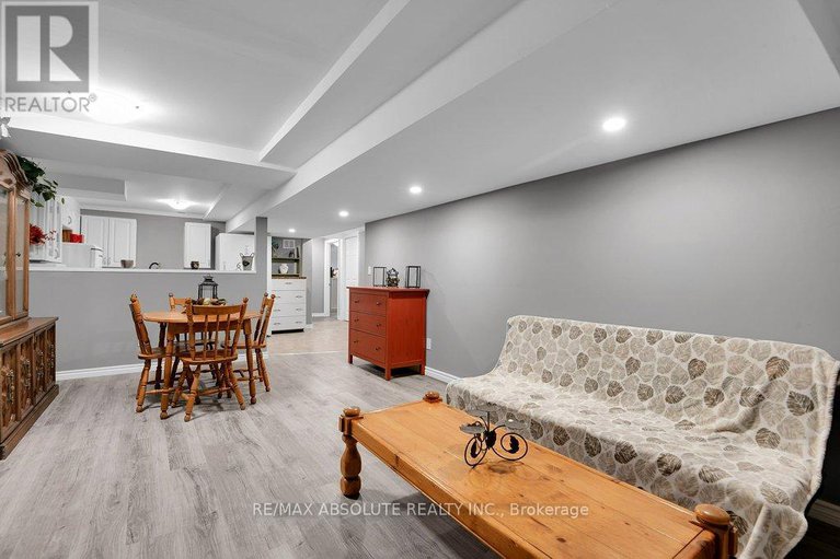 28915902/684-county-44-road/north-grenville-twp-kemptville-south/north-grenville/ontario/K0G1J0_23