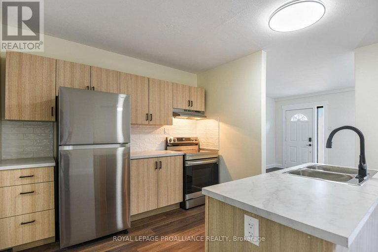 28482324/11-broadway-avenue/brockville/brockville/ontario/K6V1T9_15
