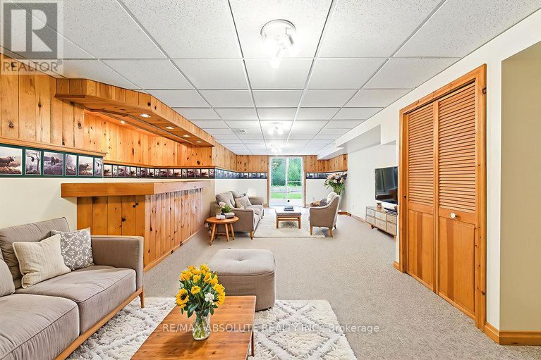 29357236/206-deerwood-drive/fitzroy-ward-south-west/ottawa/ontario/K0A2H0_27