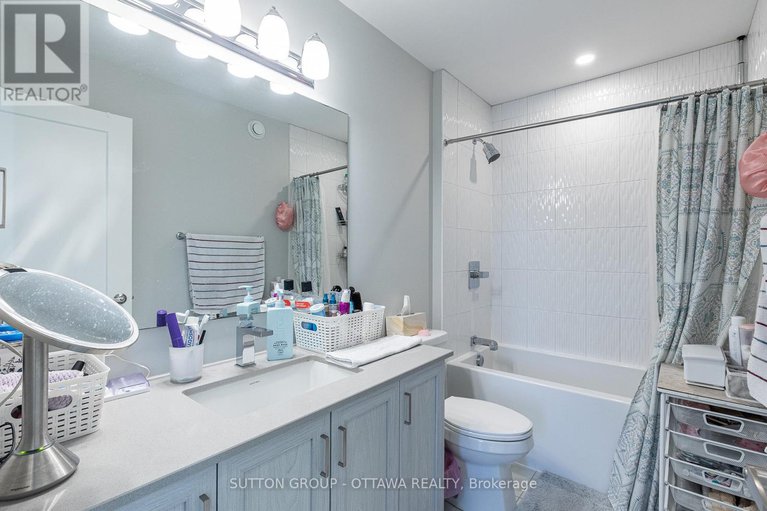 28530479/214-big-dipper-street/riverside-southgloucester-glen/ottawa/ontario/K4M0K5_34