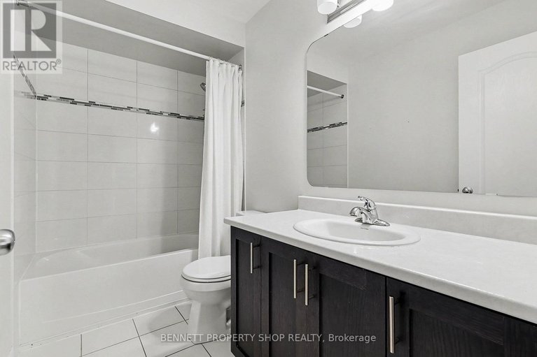 29522197/992-bunchberry-way/blossom-parkkemp-parkfindlay-creek/ottawa/ontario/K1T0L6_15