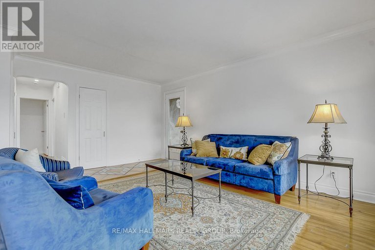 29145241/13-dunham-street/cardinal-heights/ottawa/ontario/K1J7L5_5