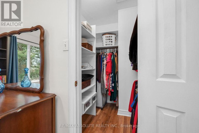 28227708/1601-shauna-crescent/greely/ottawa/ontario/K4P1M8_29