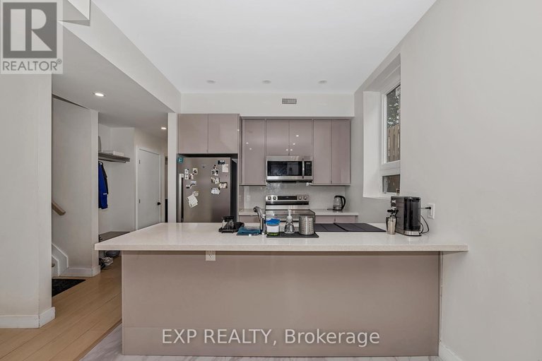 28765290/4a-huron-avenue-n/ottawa-west/ottawa/ontario/K1Y0V9_39