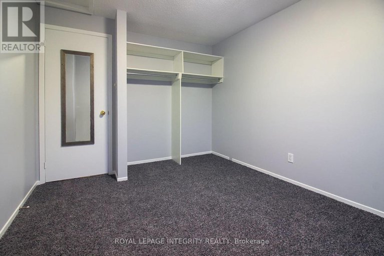 29052412/1080-des-ormes-place/convent-glen-north/ottawa/ontario/K1C5L7_13