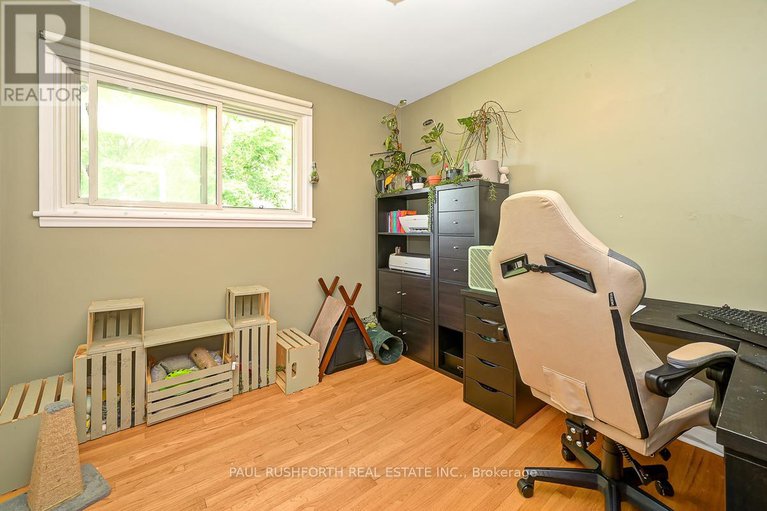 28624239/2390-sudbury-avenue/queensway-terrace-southridgeview/ottawa/ontario/K2C1L8_13