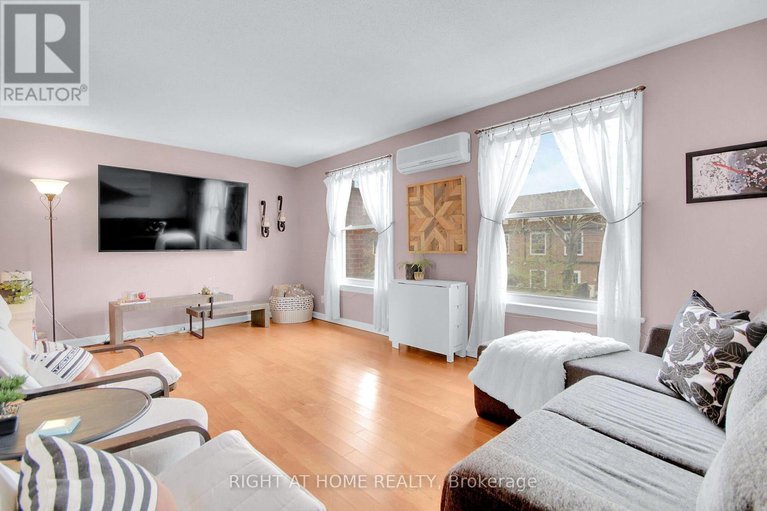 28284390/5-moorside-private/carleton-heights/ottawa/ontario/K2C3P4_18