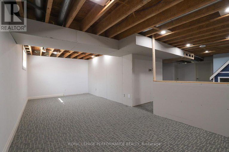 29578722/32-moore-street/richmond/ottawa/ontario/K0A2Z0_33