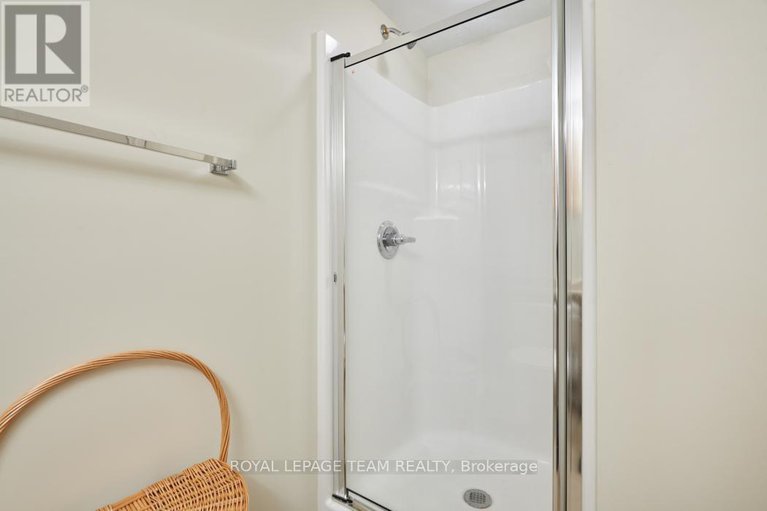 28257141/1704-234-rideau-street/sandy-hill/ottawa/ontario/K1N0A9_24
