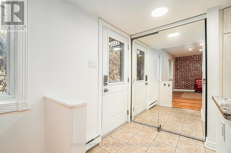 29113300/5-1204-shillington-avenue/carlington/ottawa/ontario/K1Z7Z4_2