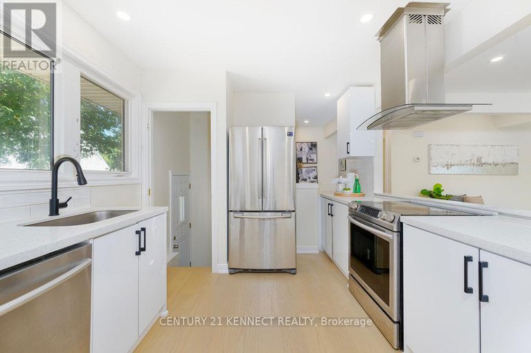 28656058/1666-fisher-avenue/borden-farmstewart-farmcarleton-heightsparkwood-hills/ottawa/ontario/K2C1X7_11
