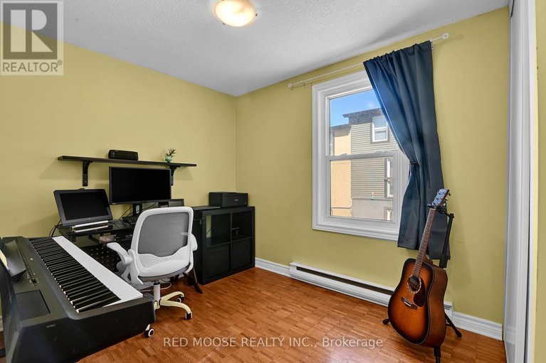 29636677/18-1250-mcwatters-road/queensway-terrace-southridgeview/ottawa/ontario/K2C3P5_33