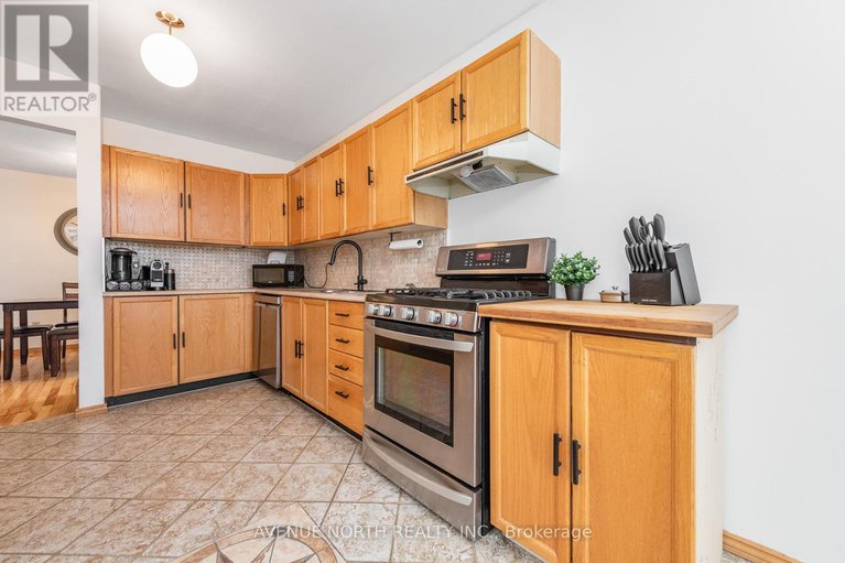 29251026/128-midsummer-terrace/queenswood-heights-south/ottawa/ontario/K1E3V3_18