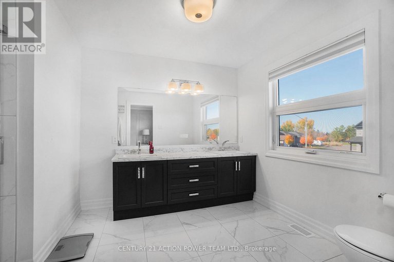 29040808/9-richer-street-w/north-stormont-finch-twp/north-stormont/ontario/K0A1R0_18