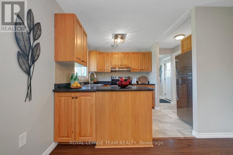28978993/491-lake-avenue-e/beckwith-twp/beckwith/ontario/K7C3S7_11