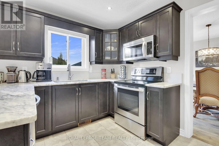 29457185/638-robert-hill-street-n/almonte/mississippi-mills/ontario/K0A1A0_17