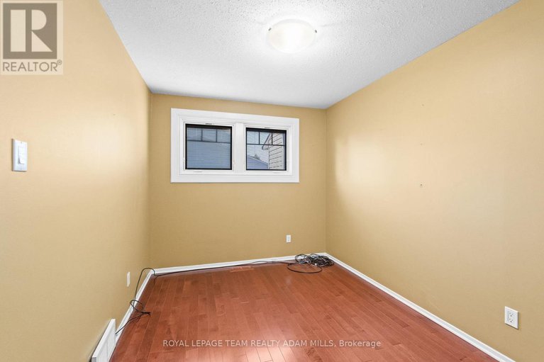 29106585/46-gentle-gate-crescent/hunt-club-parkgreenboro/ottawa/ontario/K1T1Z8_32