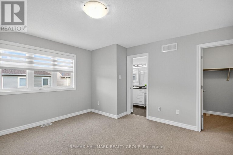 29073526/878-kilbirnie-drive/half-moon-bay/ottawa/ontario/K2J6G5_17