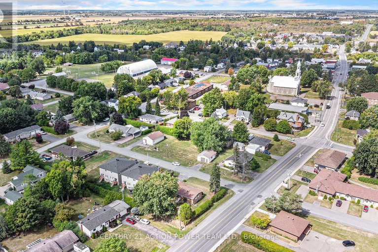 28840439/2-champagne-street/north-stormont-finch-twp/north-stormont/ontario/K0A1R0_28