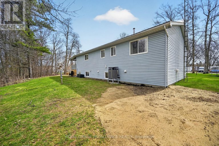 29645403/8100-amelia-street/augusta-twp/augusta/ontario/K0G1R0_34