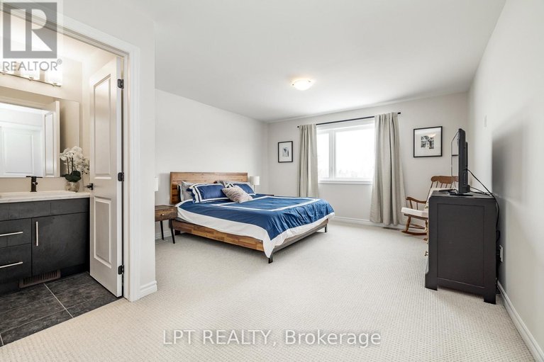 29305394/618-fisher-street/north-grenville-twp-kemptville-south/north-grenville/ontario/K0G1J0_10