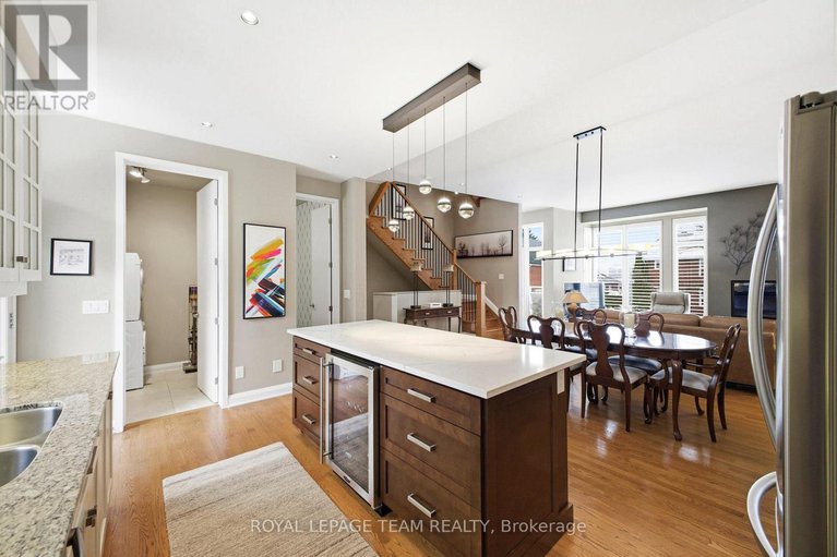 29373197/418-mayfair-avenue/ottawa-west/ottawa/ontario/K1Y0K4_12