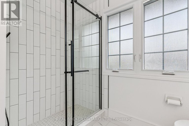 28801637/85-monterey-drive/leslie-park/ottawa/ontario/K2H7A9_31