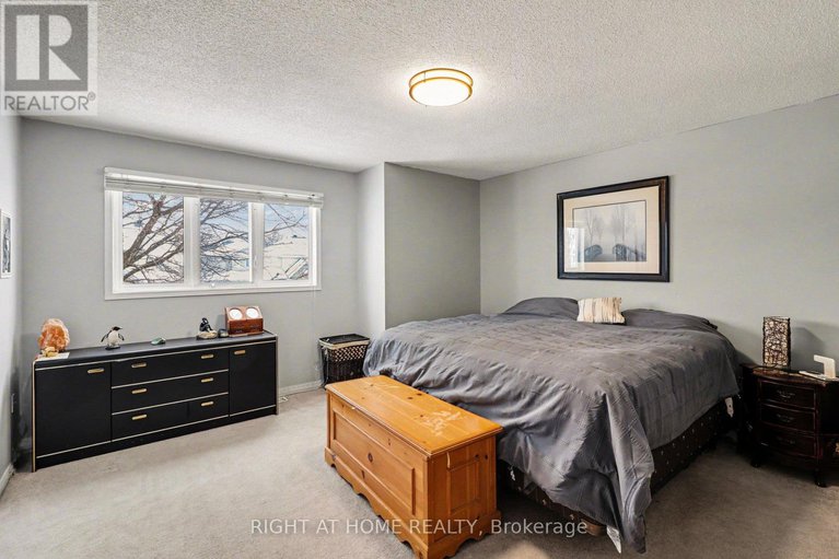 29373427/1050-trillium-place/town-of-rockland/clarence-rockland/ontario/K4K1T1_17