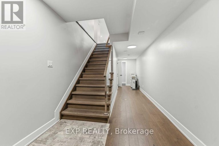 29637007/937-falaise-road/carleton-heights/ottawa/ontario/K2C0M1_34