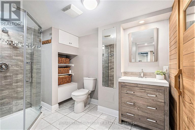 28620612/16-ember-glow-court/stittsville-central/ottawa/ontario/K2S1C3_34