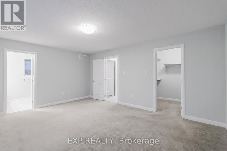 28953712/796-cappamore-drive/half-moon-bay/ottawa/ontario/K2J6V6_28