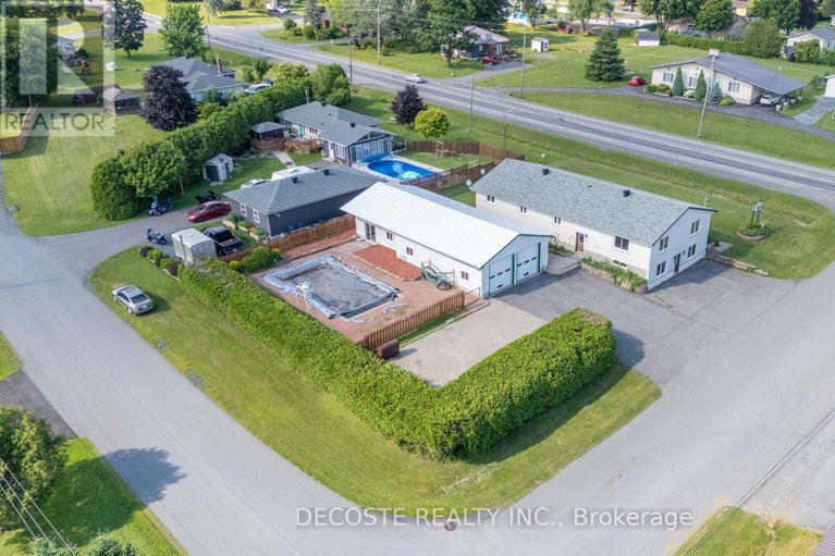 29259236/20397-park-crescent/south-glengarry-charlottenburgh-twp/south-glengarry/ontario/K0C1L0_38