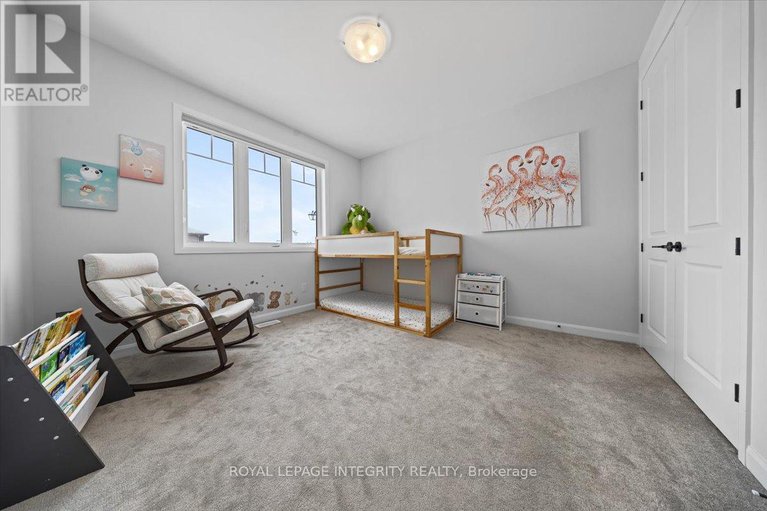 29407570/101-darleux-place/mahogany-community/ottawa/ontario/K4M0M7_35