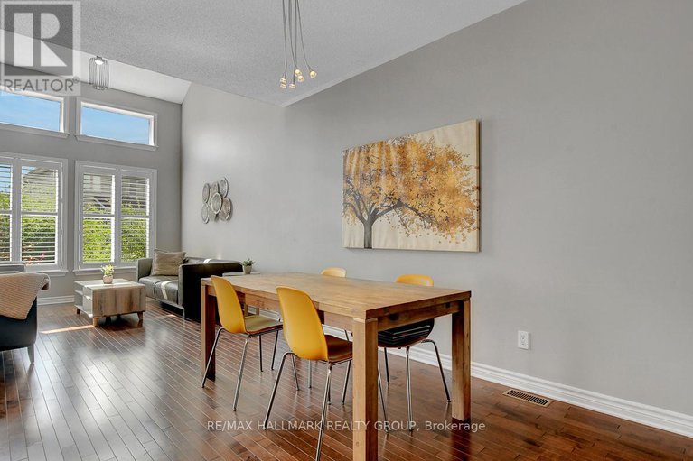 28783234/755-bowercrest-crescent/riverside-southgloucester-glen/ottawa/ontario/K1V2M3_5