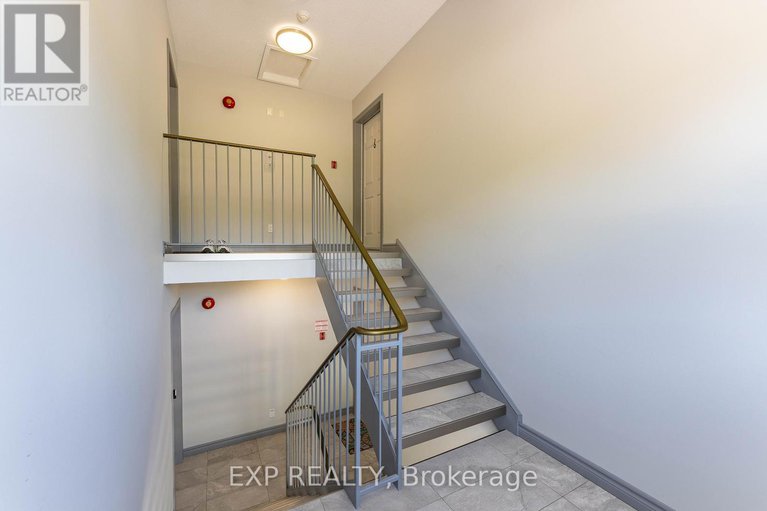 28495905/b6-160-edwards-street/town-of-rockland/clarence-rockland/ontario/K4K1H9_9