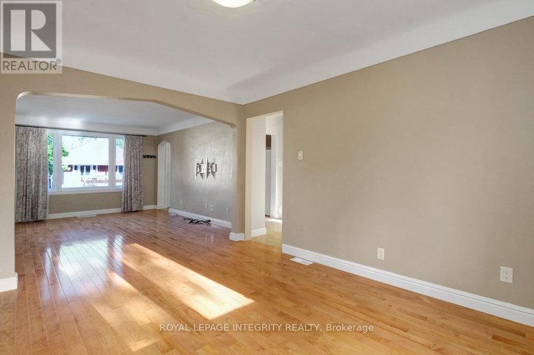 28782418/348-lafontaine-avenue/vanier/ottawa/ontario/K1L6X5_9