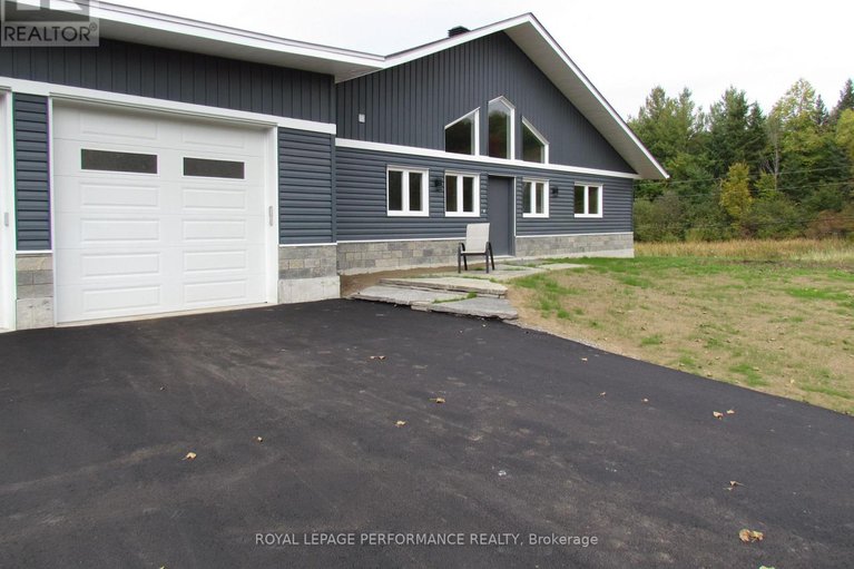 29186796/1797-march-road/carp/ottawa/ontario/K0A1L0_4