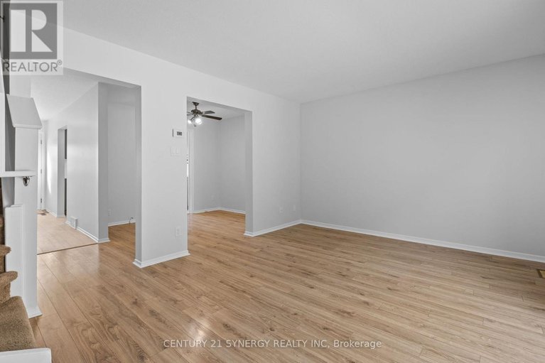 29413275/22-1963-fairglen-mews/blackburn-hamlet-south/ottawa/ontario/K1B5A5_9