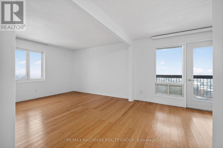 29326115/1408-158c-mcarthur-avenue/vanier/ottawa/ontario/K1L8E7_37