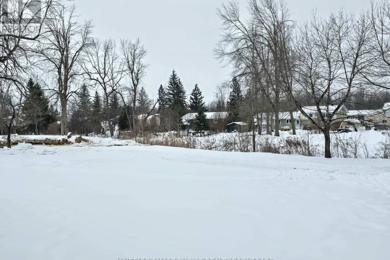 29234673/29-pine-street/ingleside/south-stormont/ontario/K0C1M0_40