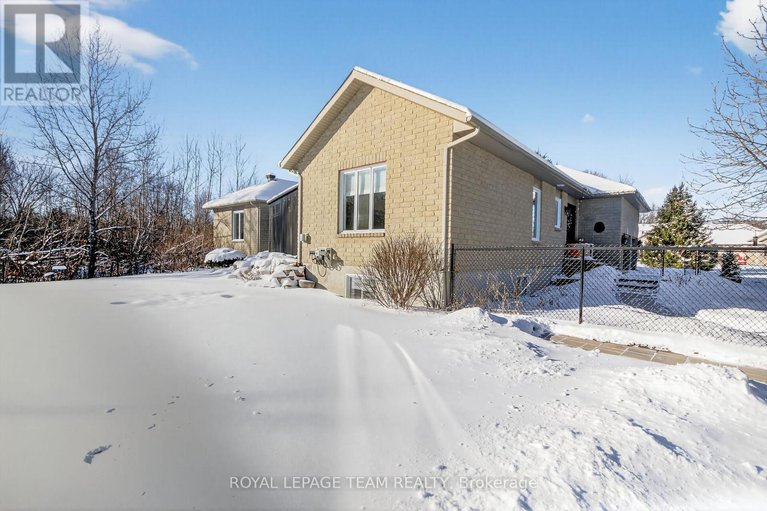 29191824/6196-elkwood-drive/greely/ottawa/ontario/K4P1M9_45