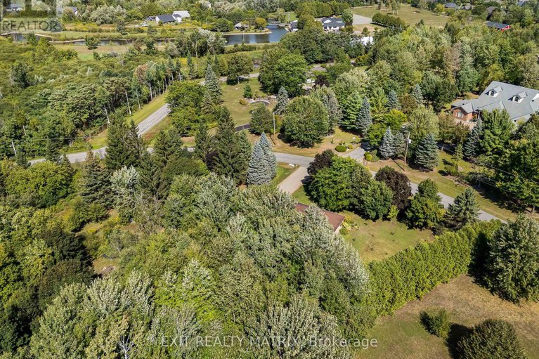 29415897/6343-deermeadow-drive/greely/ottawa/ontario/K4P1M9_40