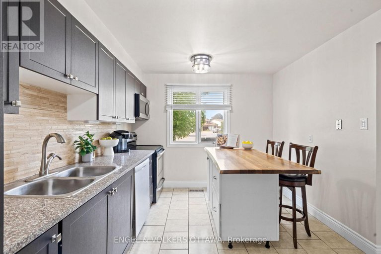 28735964/42-henfield-avenue/knollsbrook/ottawa/ontario/K2J1J8_6