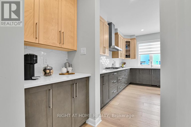 29351137/785-cappamore-drive/half-moon-bay/ottawa/ontario/K2J6V6_10