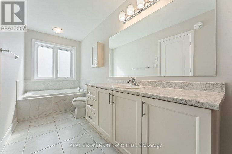 29037863/675-taliesin-crescent/remainder-of-stittsville-area/ottawa/ontario/K2S2W5_27