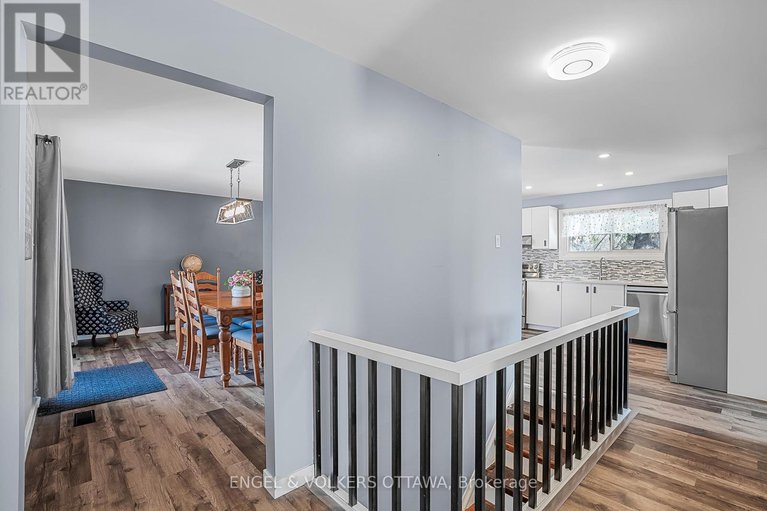 28810905/1427-rosebella-avenue/blossom-parkkemp-parkfindlay-creek/ottawa/ontario/K1T1E5_10